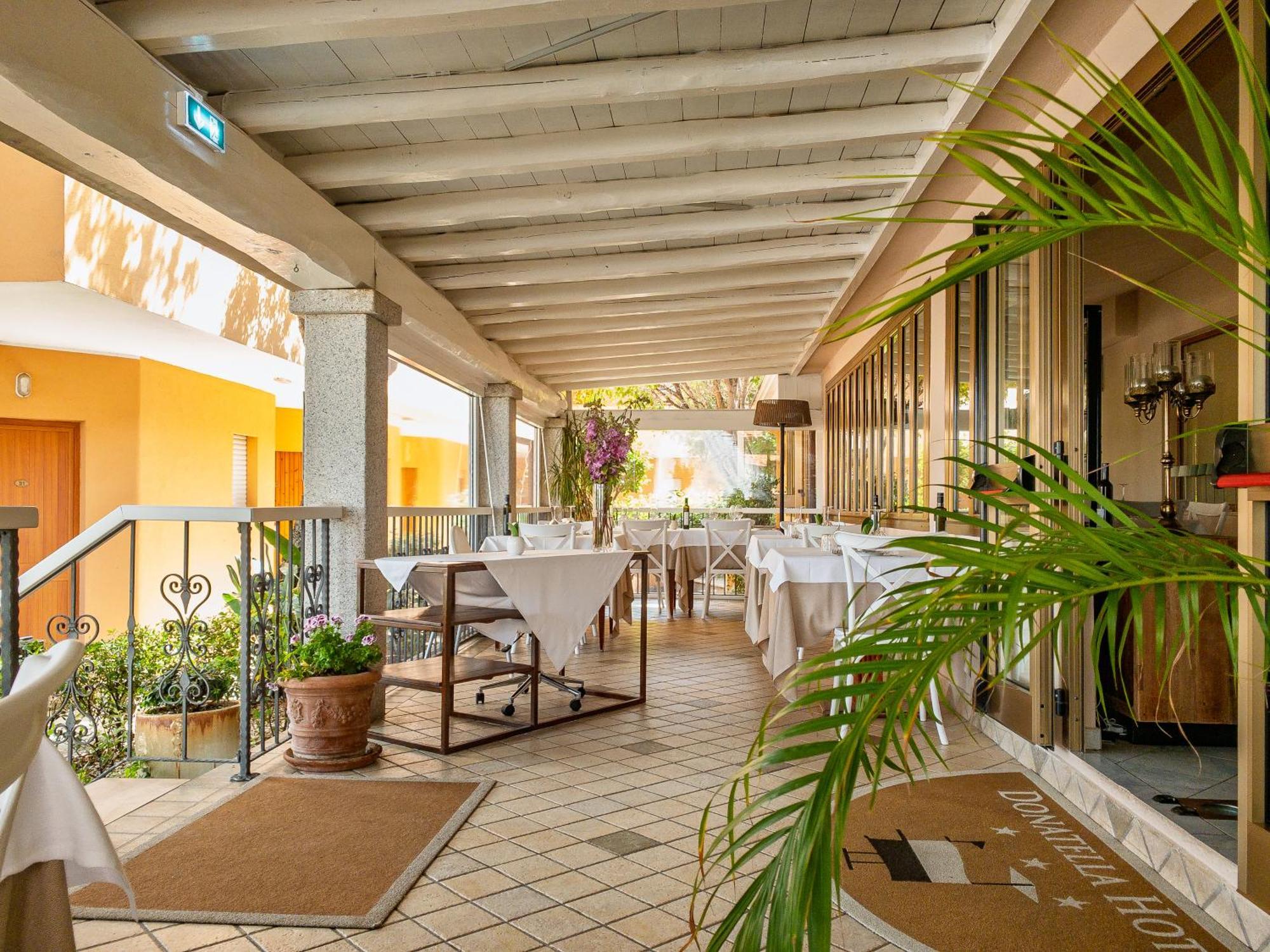 Hotel Donatella Posada Kültér fotó