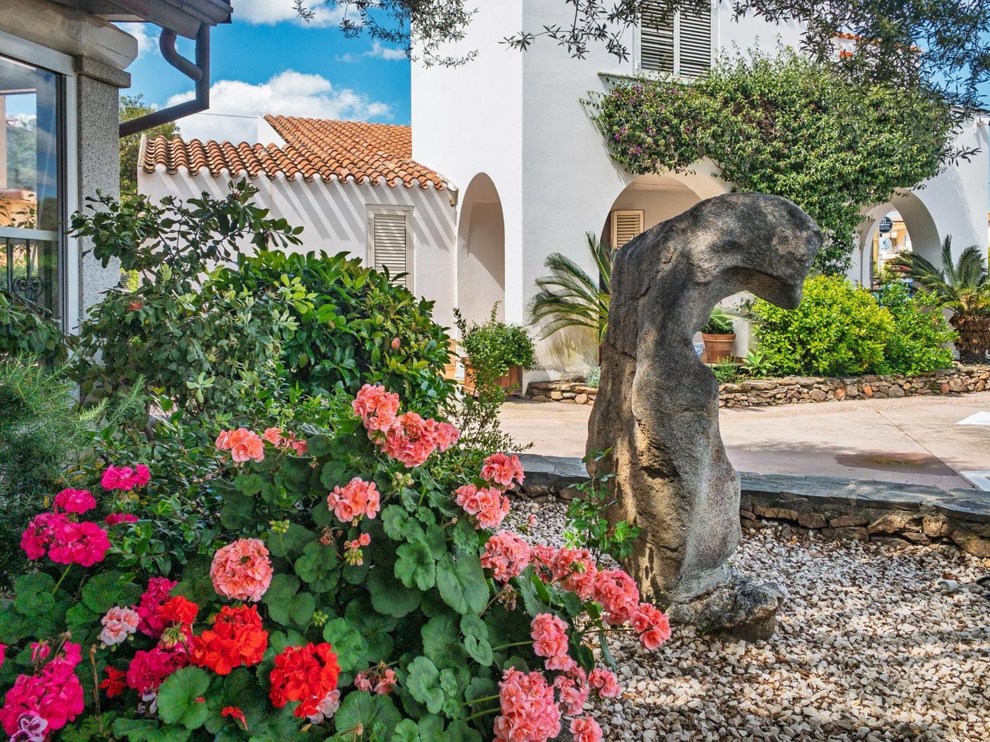 Hotel Donatella Posada Kültér fotó